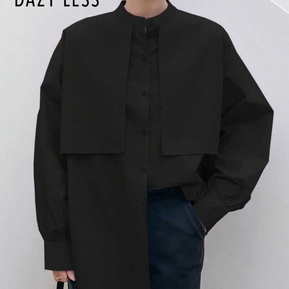 SHEIN Black Button-Up Blouse - Picture 5 of 5